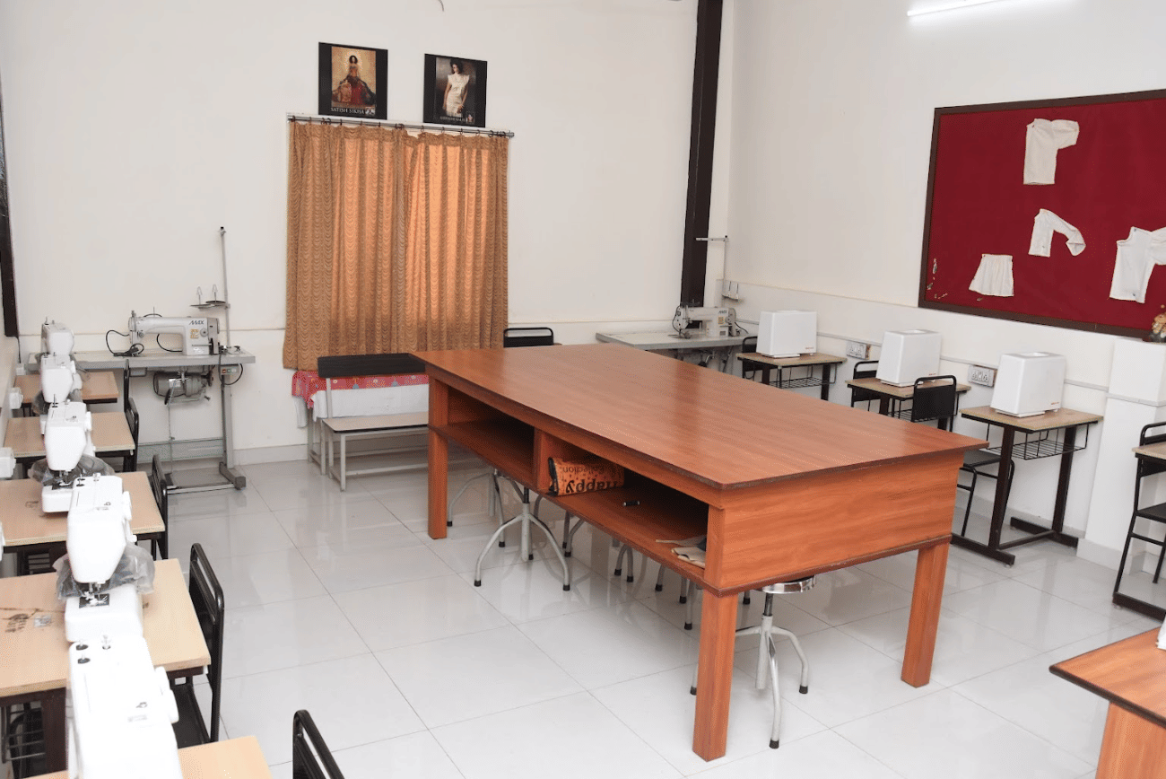 Biyani Girls College Jaipur Fashion Arts/Design photo 15